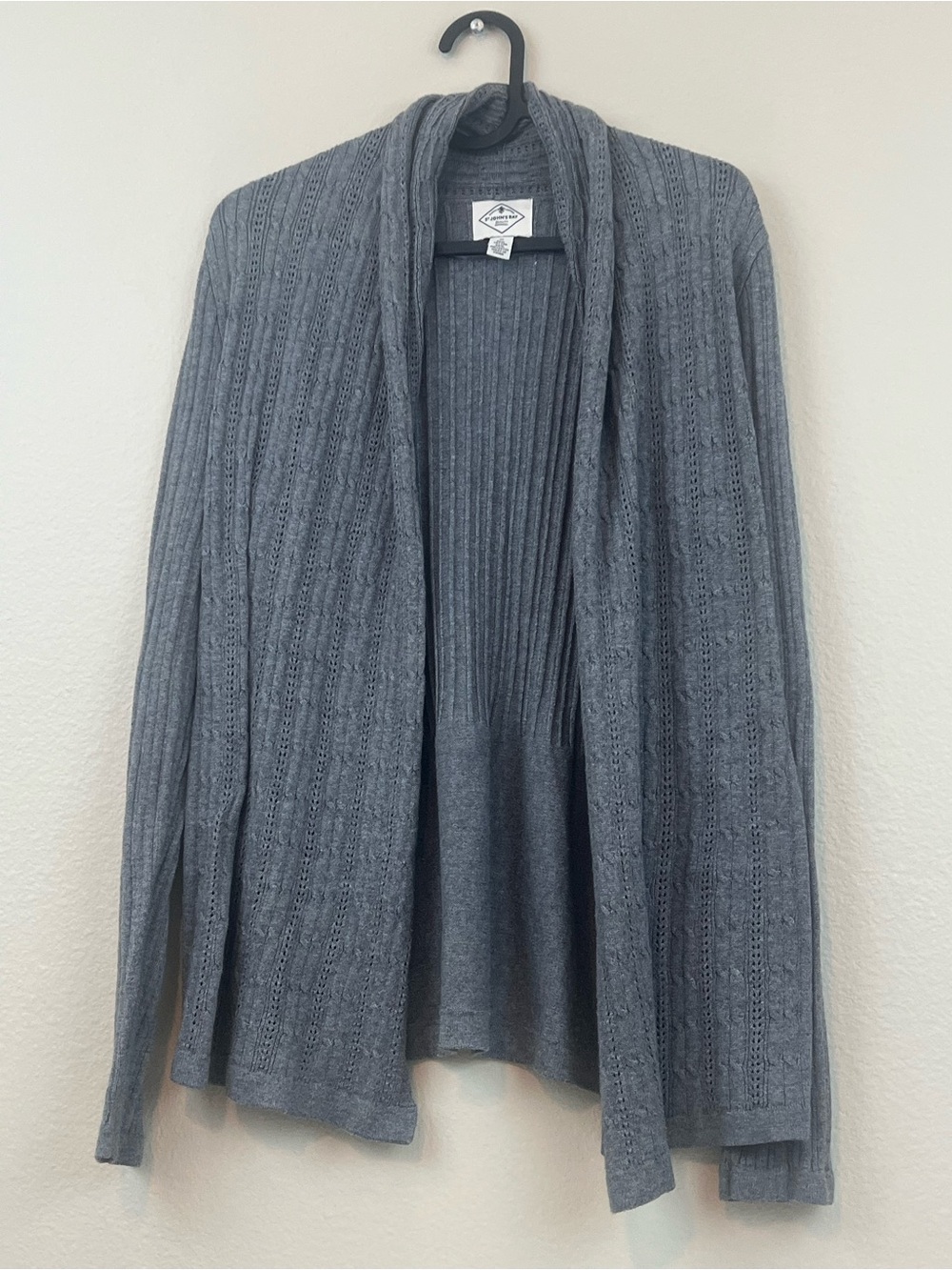 St. John's Bay Women's MEDIUM Gray Fine Cable Knit Cardigan Open Front Sweater